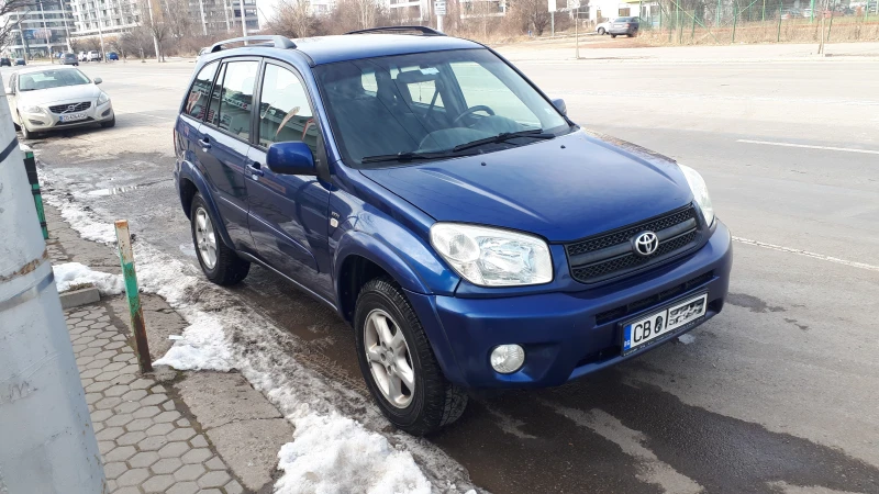 Toyota Rav4, снимка 1 - Автомобили и джипове - 49348370