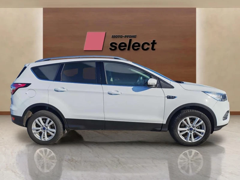 Ford Kuga 2.0 TDCi, снимка 4 - Автомобили и джипове - 53257866