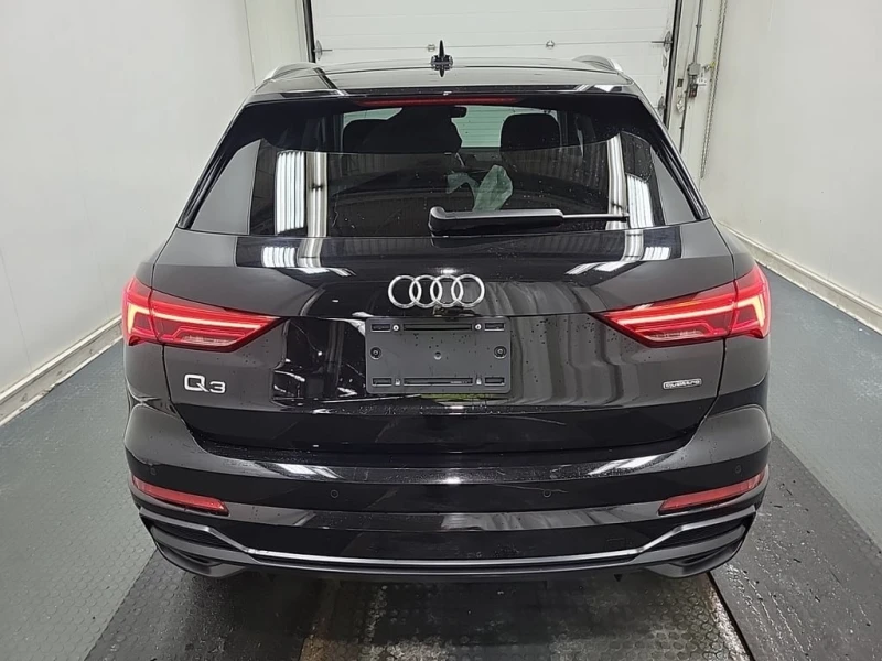 Audi Q3 * Progressiv * S line * Quattro * Pano * Carfax * , снимка 6 - Автомобили и джипове - 53460160