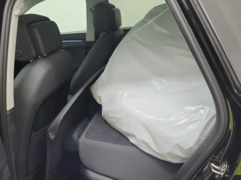 Audi Q3 * Progressiv * S line * Quattro * Pano * Carfax * , снимка 12 - Автомобили и джипове - 53460160