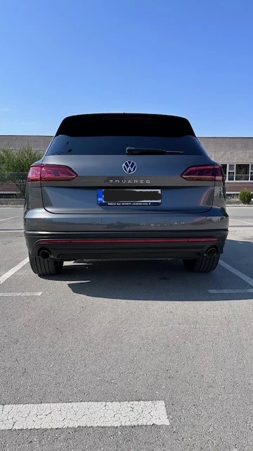 VW Touareg гаранционен до 2026, снимка 6 - Автомобили и джипове - 47501326