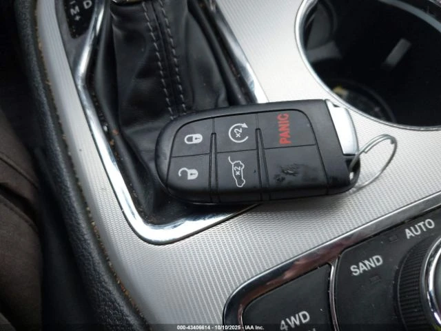 Jeep Grand cherokee SUMMIT 5.7 HEMI  HARMAN KARDON    | Mobile.bg   14