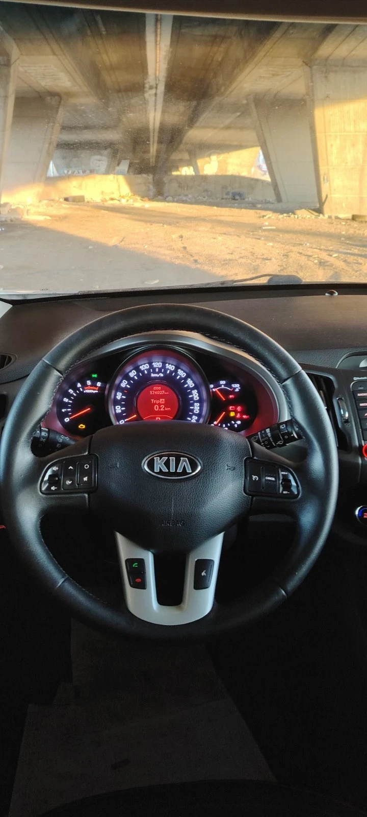 Kia Sportage 2.0CRDI 16V 184КС АВТОМАТ, снимка 12 - Автомобили и джипове - 52925205