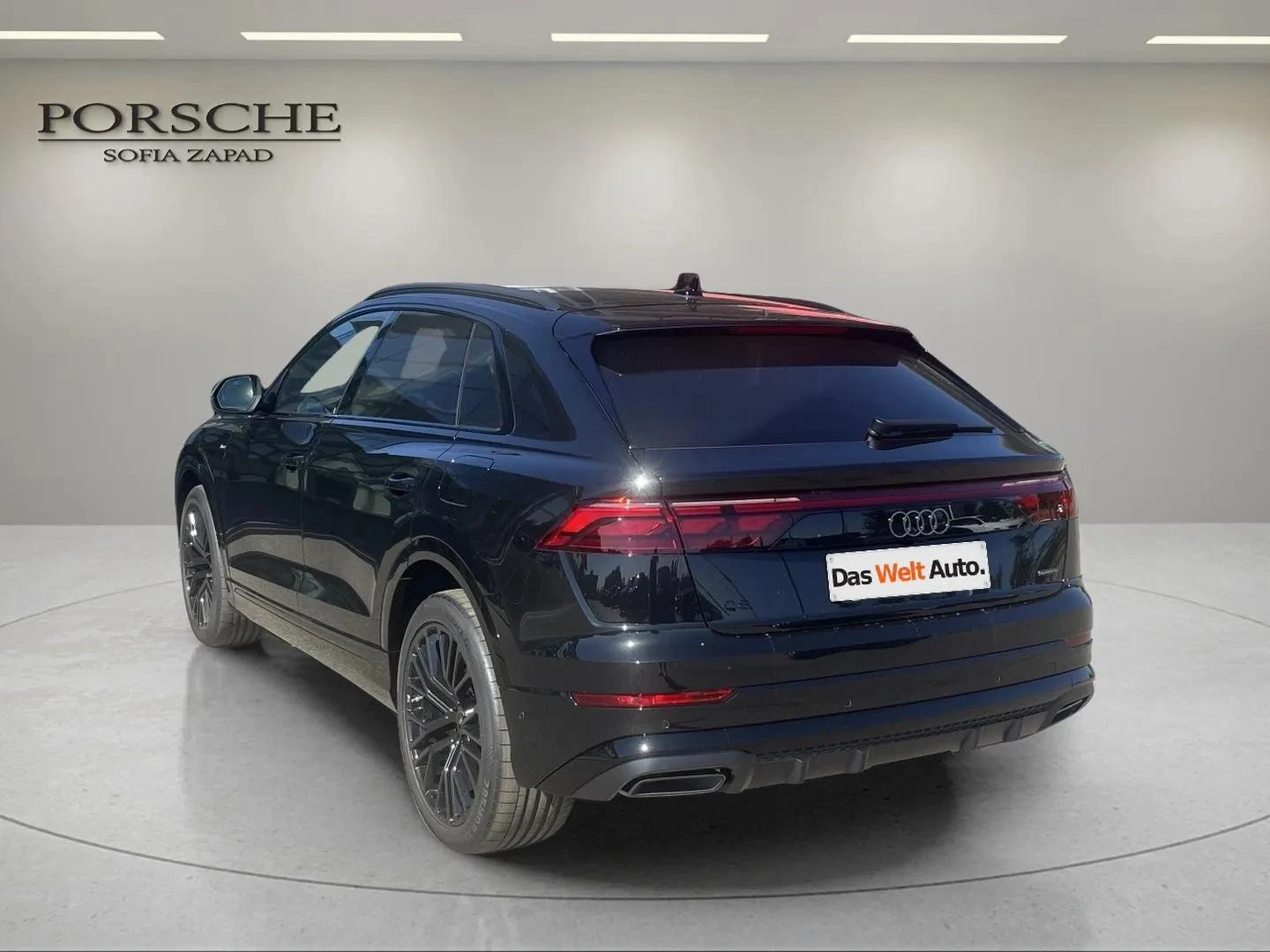 Audi Q8 60 TFSIe quattro - изображение 4