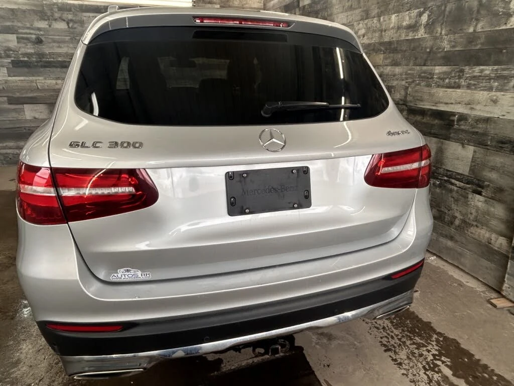 Mercedes-Benz GLC 300 * AMG PACK* 4MATIC* 360CAM АвтоКредит(ЦЕНА ДО БГ) - изображение 4
