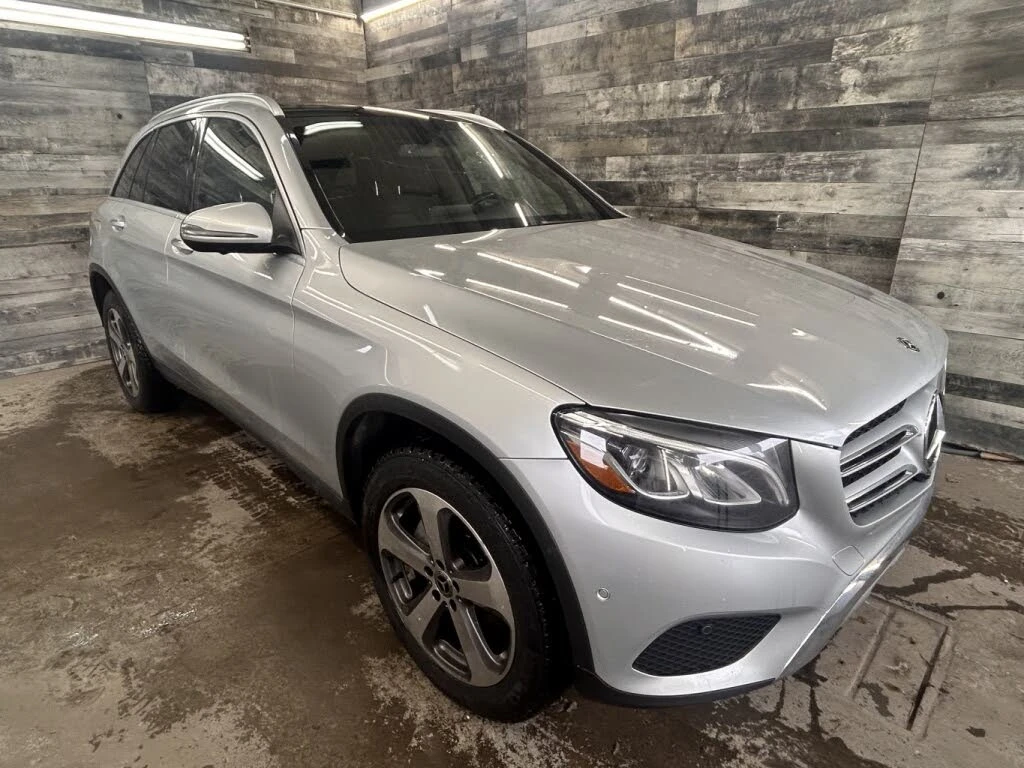Mercedes-Benz GLC 300 * AMG PACK* 4MATIC* 360CAM АвтоКредит(ЦЕНА ДО БГ) - изображение 2