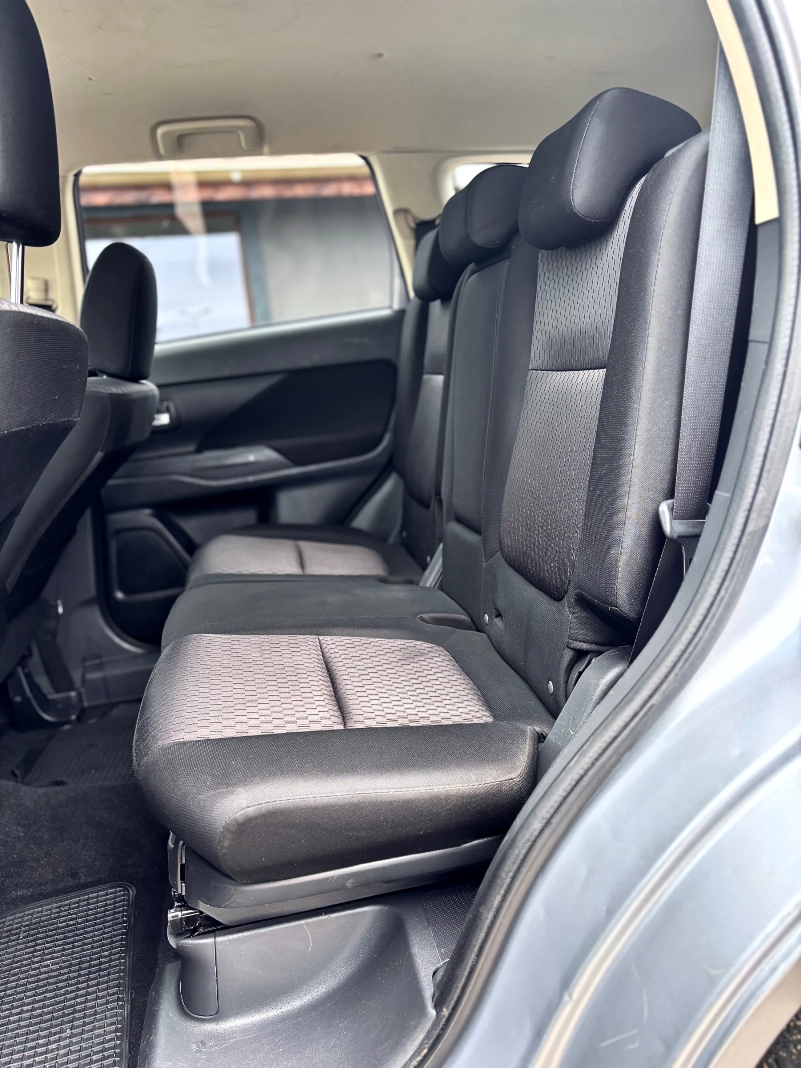 Mitsubishi Outlander | Mobile.bg   11