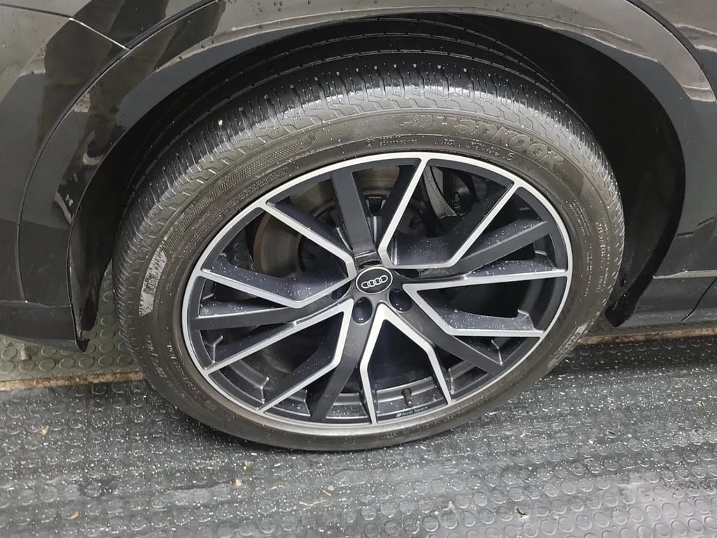 Audi Q8 * PROGRESSIV * CARFAX *  | Mobile.bg   17