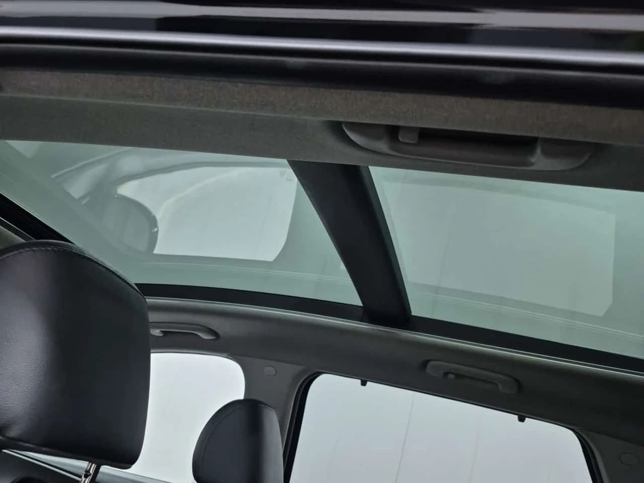 Hyundai Santa fe PREFERRED * AWD * PANO* ACC * �������� * CARFAX | Mobile.bg � ����������� 14