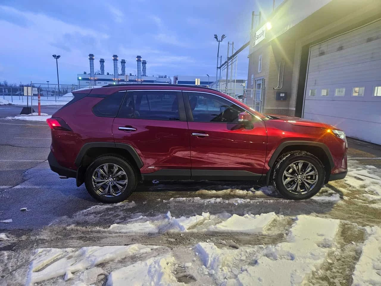 Toyota Rav4 * Hybrid Limited * CARFAX * ЦЕНА ДО БГ - изображение 4