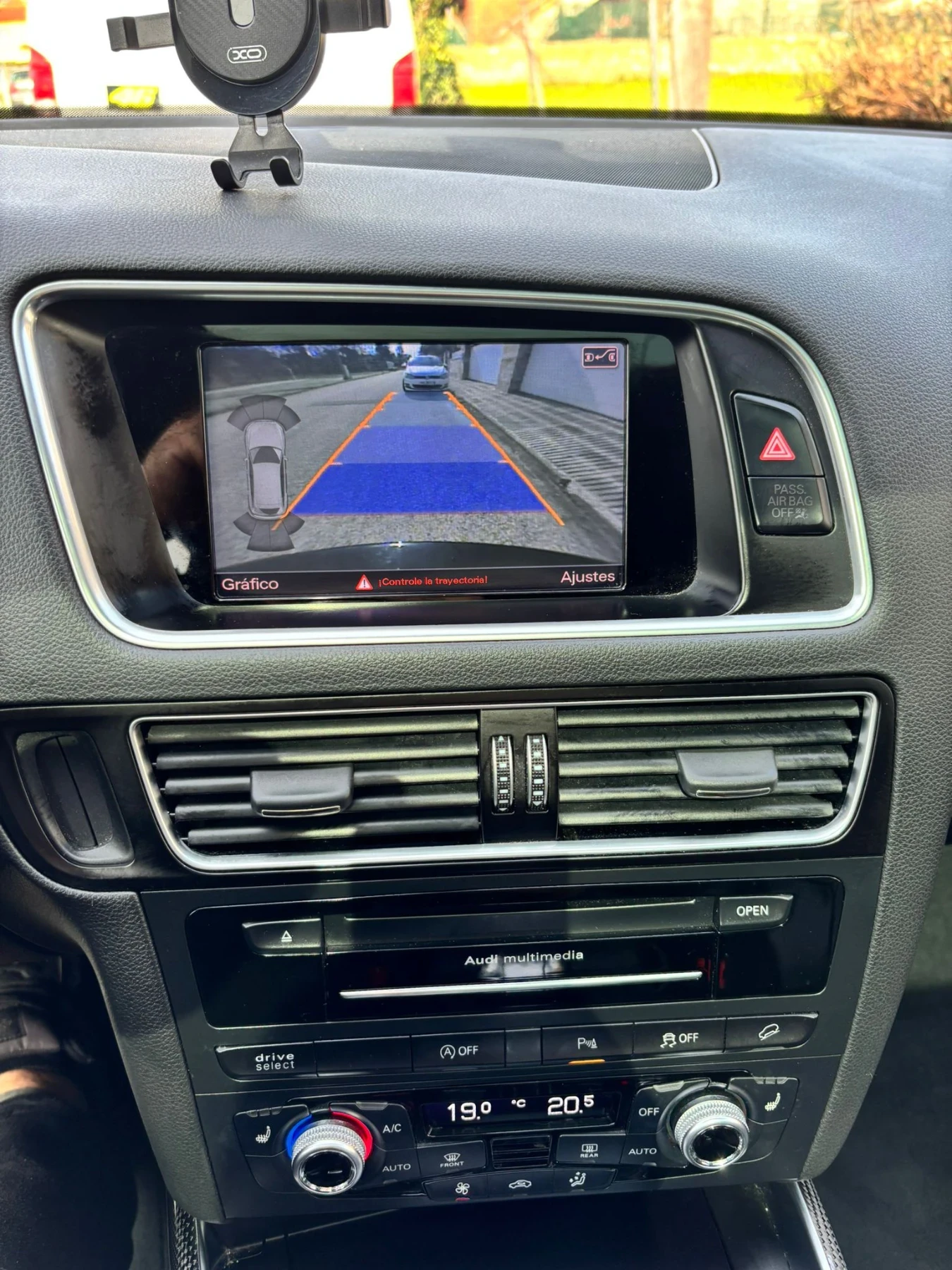 Audi SQ5, снимка 11 - Автомобили и джипове - 53798040