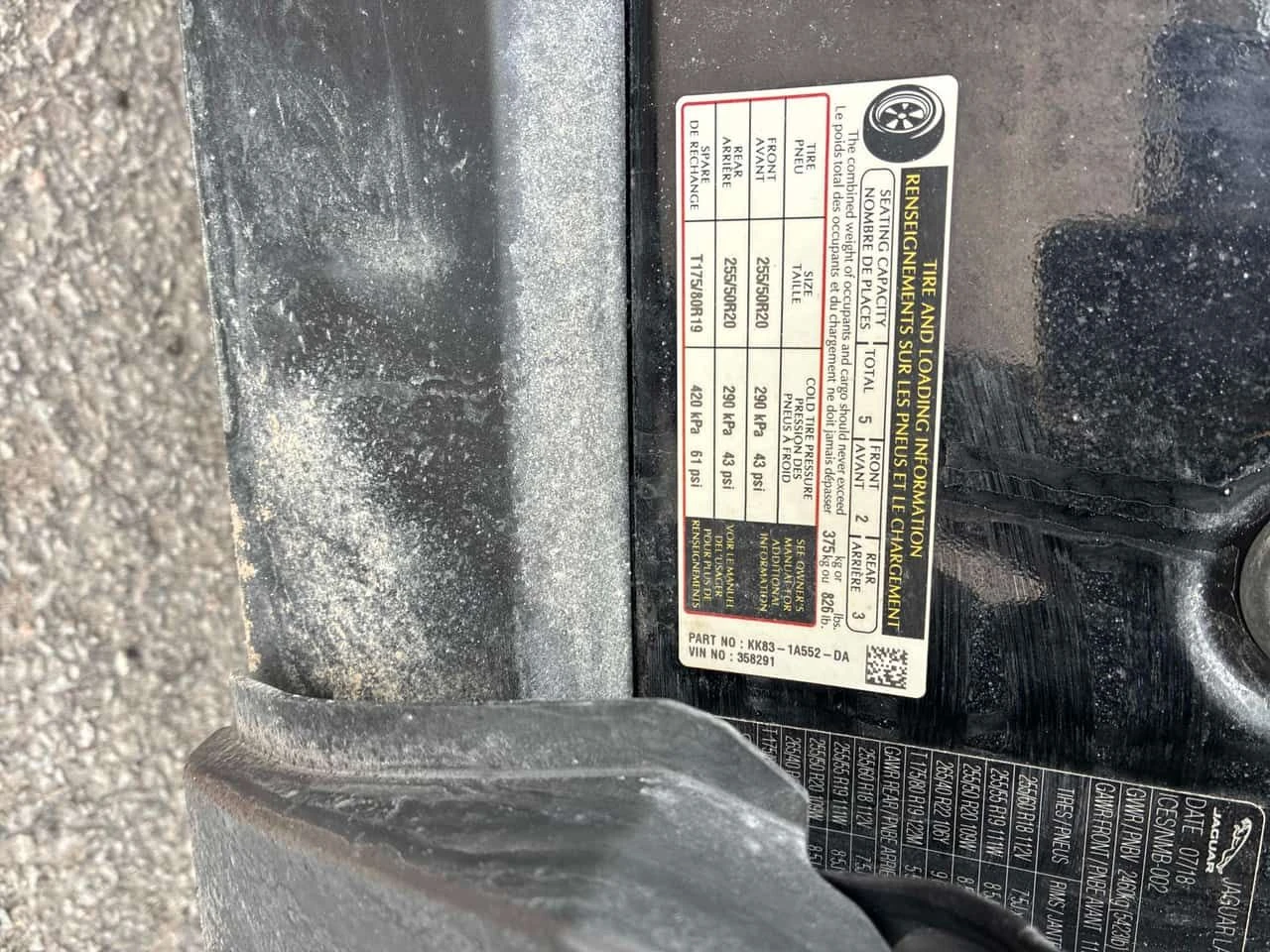 Jaguar F-PACE * Prestige * PANO* ПОДГРЕВ* KEYLESS* , снимка 10 - Автомобили и джипове - 53799839