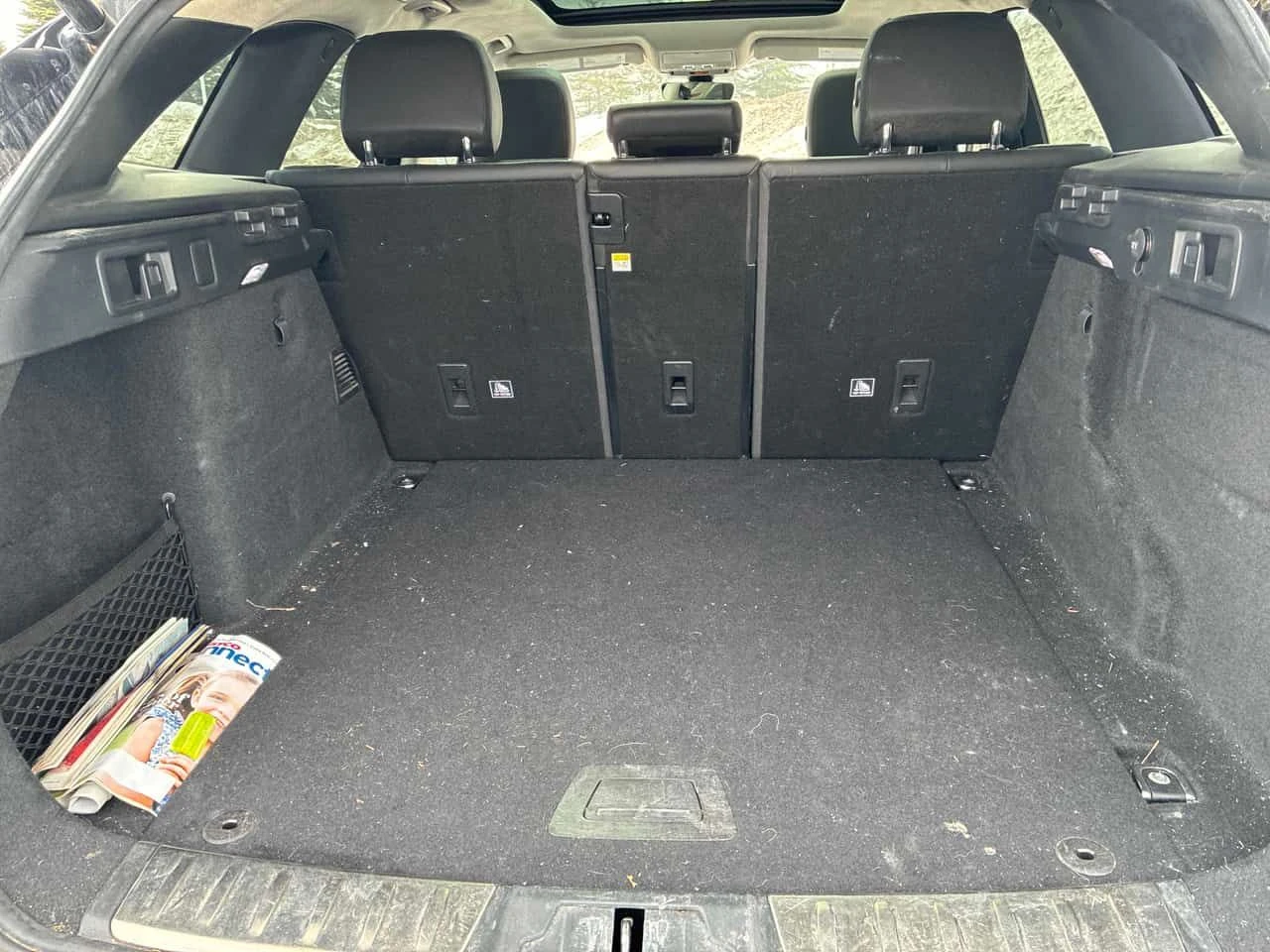 Jaguar F-PACE * Prestige * PANO* ПОДГРЕВ* KEYLESS* , снимка 12 - Автомобили и джипове - 53799839