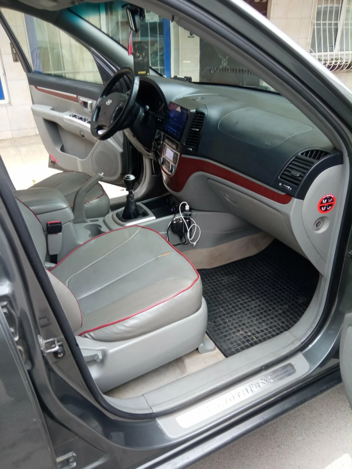 Hyundai Santa fe 2.2 CRDI, снимка 8 - Автомобили и джипове - 53954183
