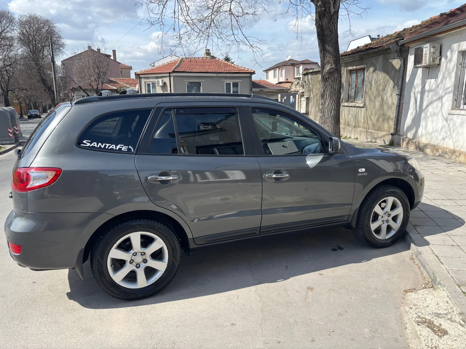 Hyundai Santa fe 2.2 CRDI, снимка 3 - Автомобили и джипове - 53891358