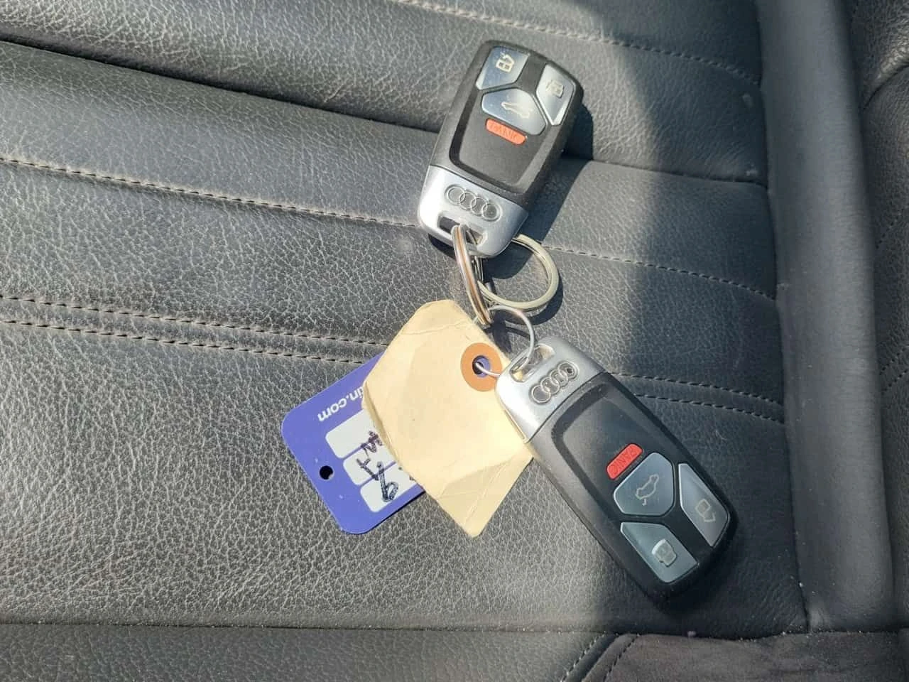 Audi Q5 * PROGRESSIV * ПАНО * ПОДГРЕВИ * KEYLESS * CARFAX, снимка 8 - Автомобили и джипове - 54611679