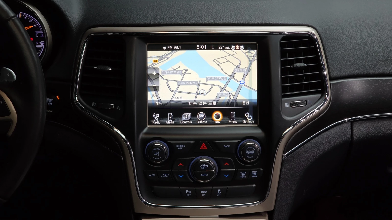 Jeep Grand cherokee 3.6 Overland WK2 , снимка 13 - Автомобили и джипове - 54697987