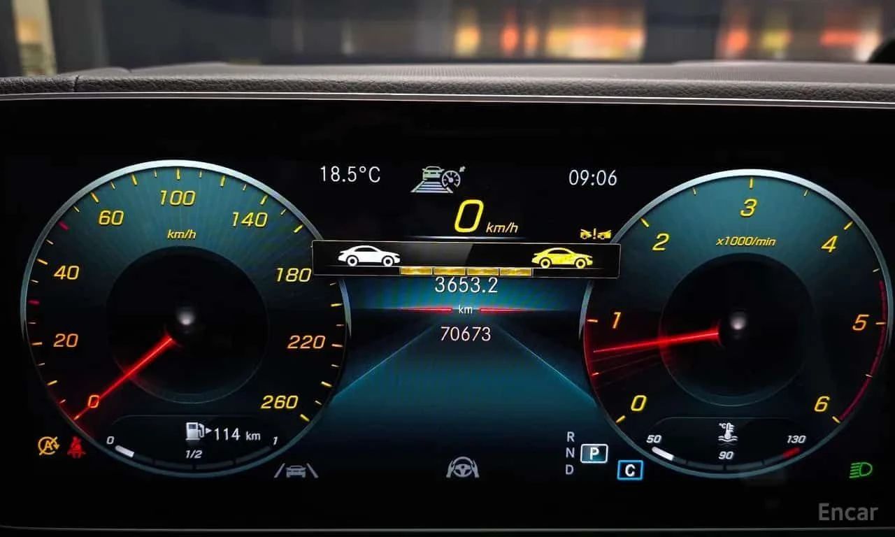 Mercedes-Benz GLE 400 d 4MATIC Coupe * ХЕДЪП * ДИСТРОНИК * 360 КАМЕРИ, снимка 8 - Автомобили и джипове - 55569153