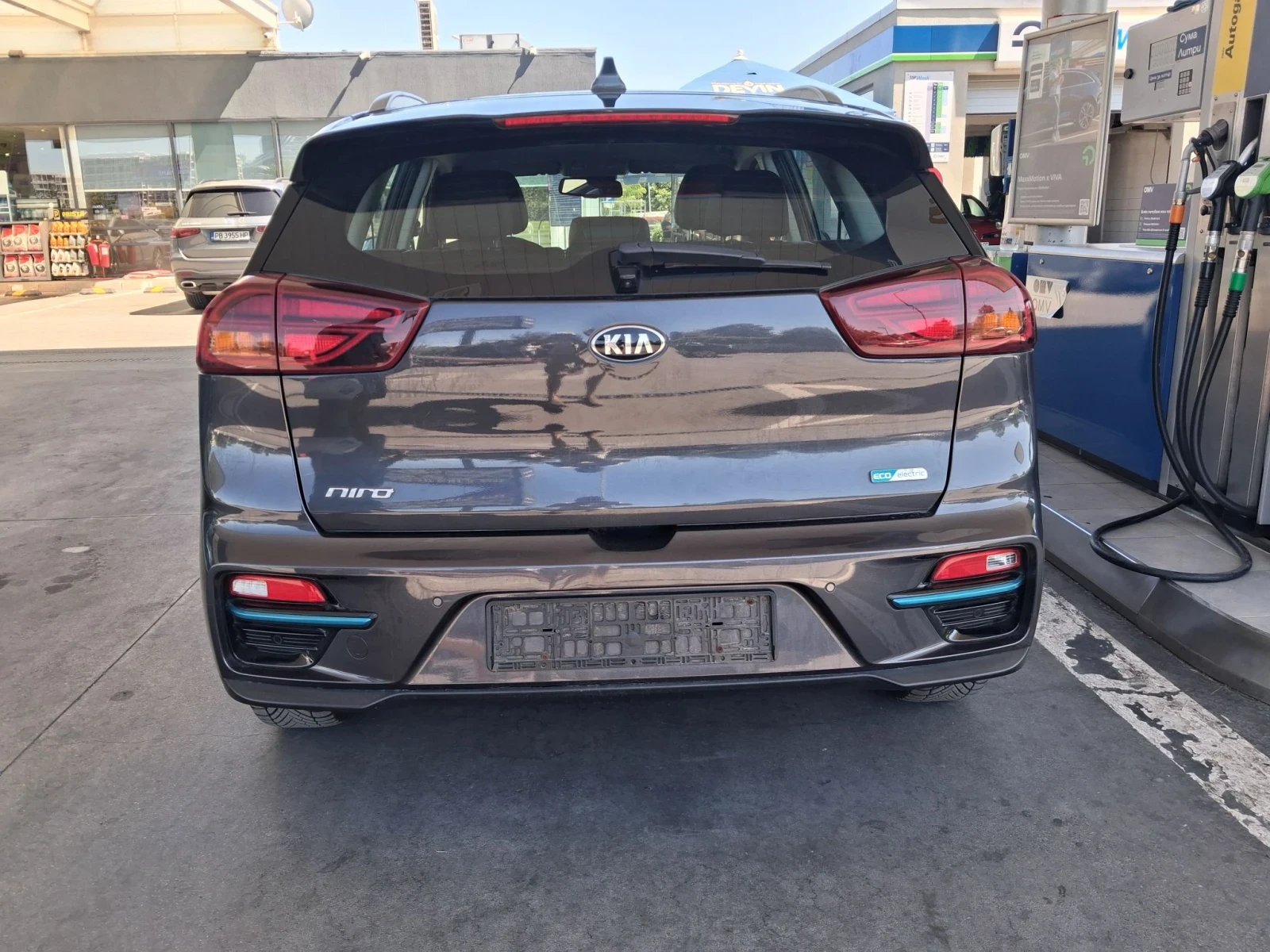 Kia Niro DYNAMICLINE 64KWH Full options термопомпа НАЛИЧЕН, снимка 4 - Автомобили и джипове - 55684221