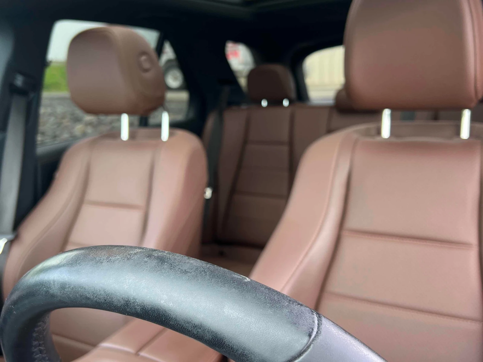 Mercedes-Benz GLE 450 | CARFAX ГЛАВНО ПРЕДСТАВИТЕЛСТВО НА MERCEDES, снимка 10 - Автомобили и джипове - 55852159