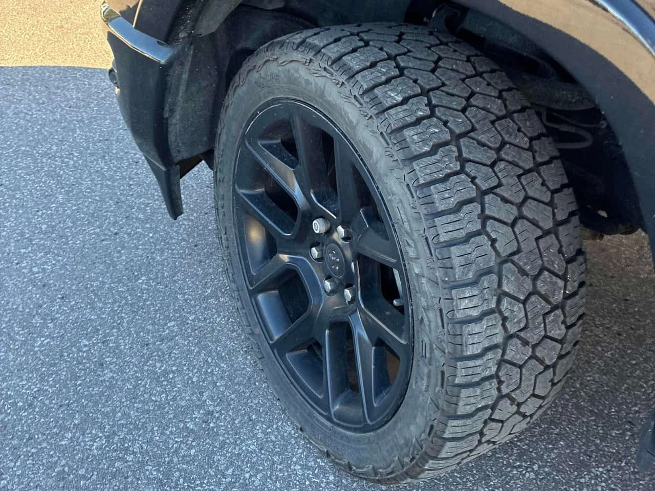 Dodge RAM 1500 * Laramie * АВТОКРЕДИТ БЕЗ ПЪРВОНАЧАЛНА ВНОСКА* , снимка 7 - Автомобили и джипове - 56230683