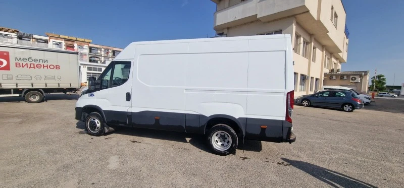 Iveco Daily, снимка 12 - Бусове и автобуси - 47639723