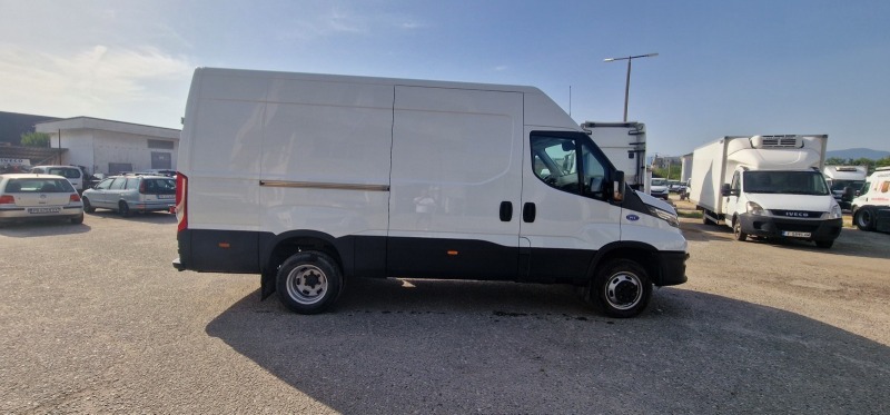 Iveco Daily, снимка 2 - Бусове и автобуси - 46644639