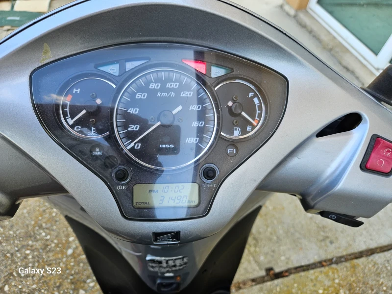 Honda Sh 300cc, снимка 8 - Мотоциклети и мототехника - 51007043