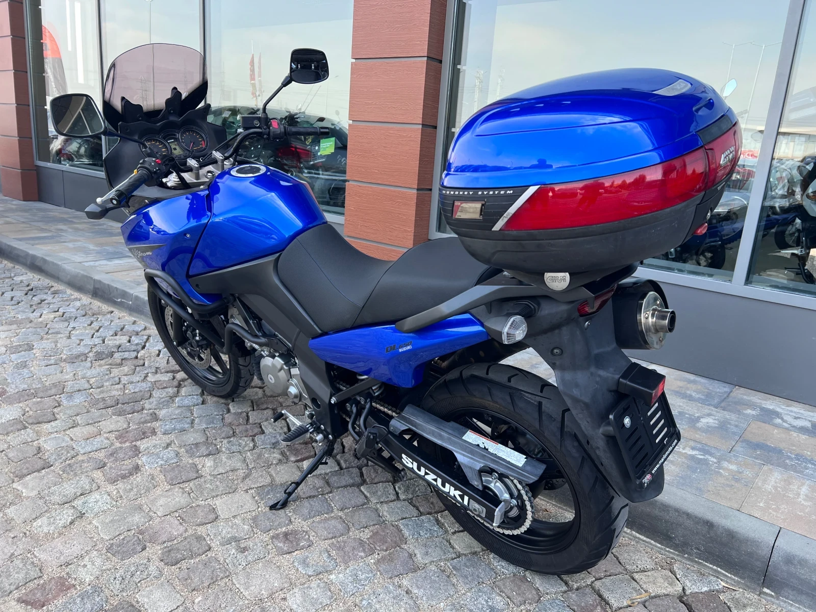 Suzuki V-strom 650 - изображение 6