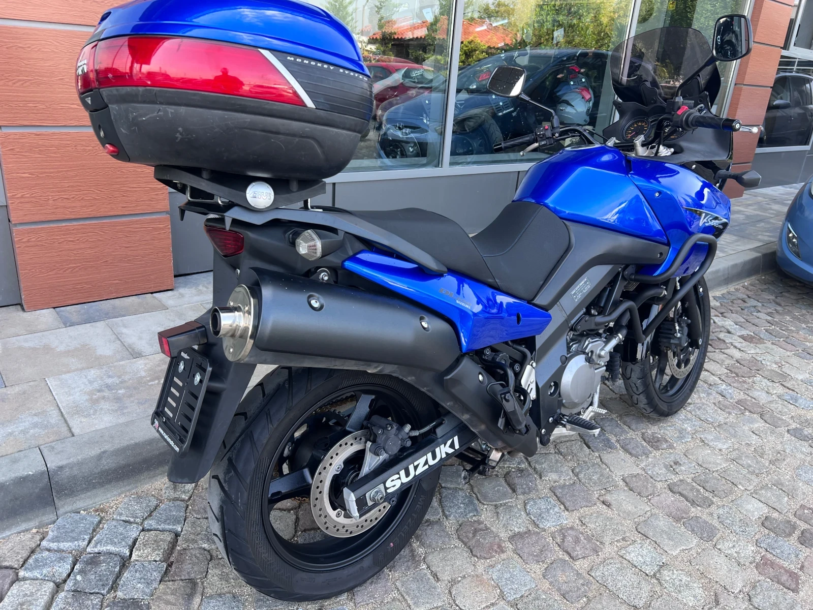 Suzuki V-strom 650 - изображение 3