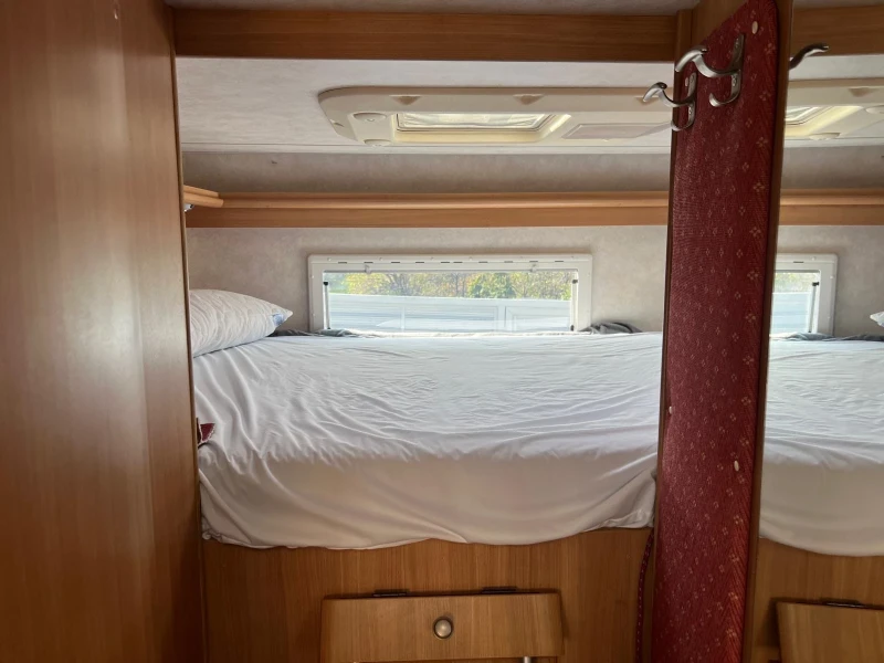 Кемпер Mercedes-Benz Rimor 727, снимка 12 - Каравани и кемпери - 52712565