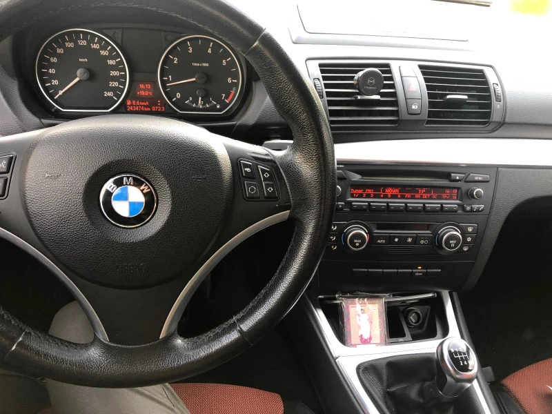 BMW 118, снимка 4 - Автомобили и джипове - 49537911