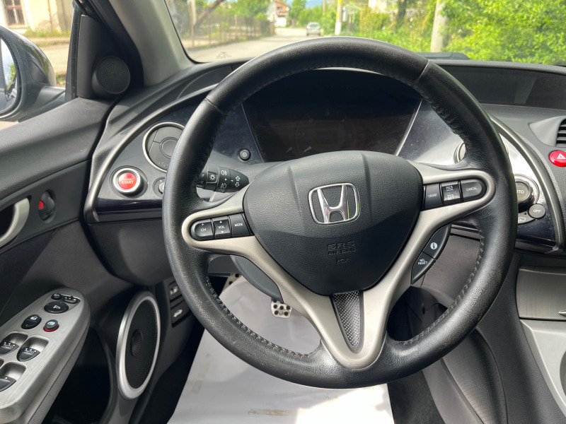 Honda Civic 2.2CTDi, снимка 10 - Автомобили и джипове - 45623568