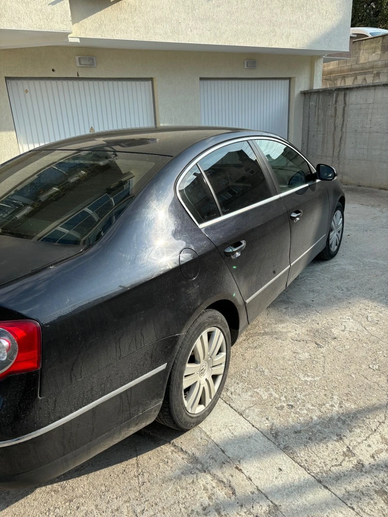 VW Passat, снимка 4 - Автомобили и джипове - 46708148