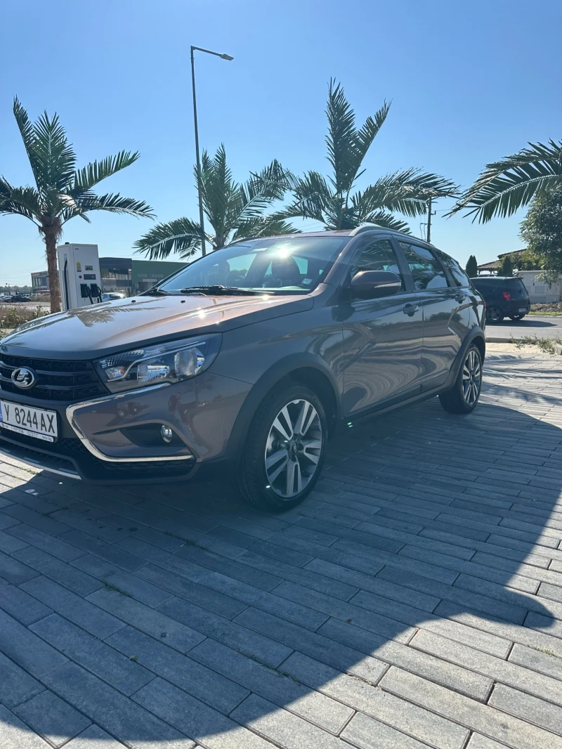 Lada Vesta 1.6, снимка 3 - Автомобили и джипове - 47450347