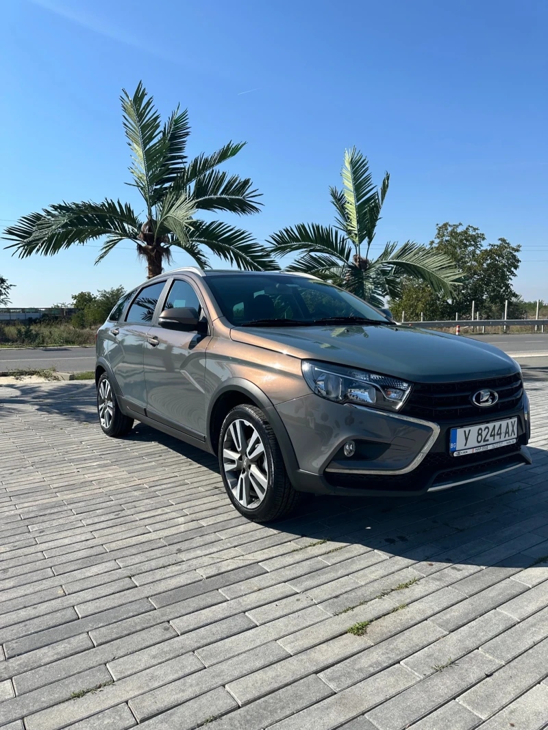 Lada Vesta 1.6, снимка 2 - Автомобили и джипове - 47450347