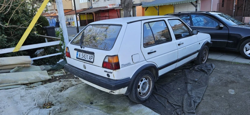 VW Golf, снимка 3 - Автомобили и джипове - 48218377