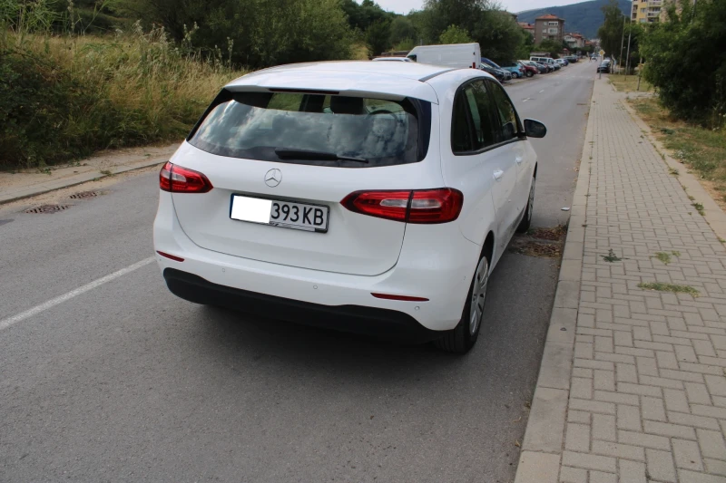 Mercedes-Benz B 180 136hp, снимка 3 - Автомобили и джипове - 52587120