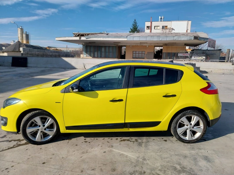 Renault Megane 1.5dci, снимка 3 - Автомобили и джипове - 51933127