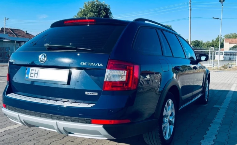 Skoda Octavia SCOUT, снимка 13 - Автомобили и джипове - 52603874