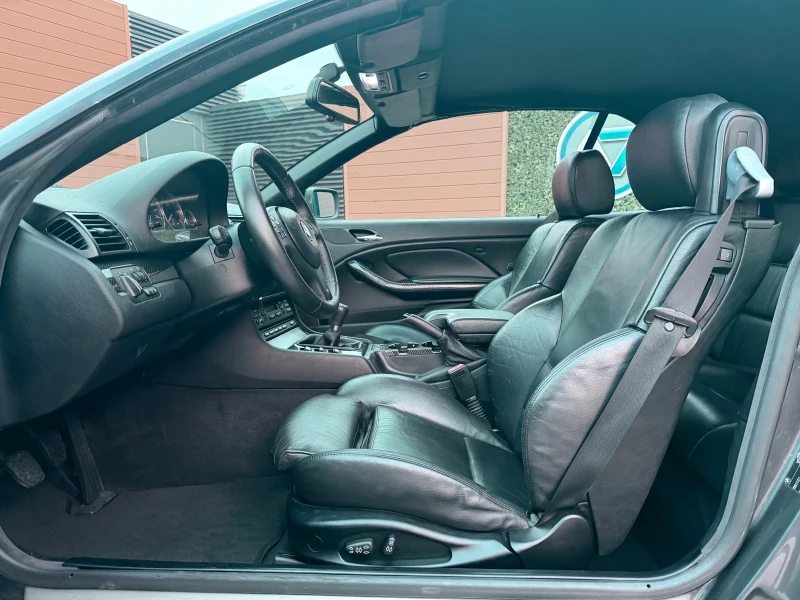 BMW 320 Ci/М-пакет/Navi/Подгрев, снимка 9 - Автомобили и джипове - 53043658