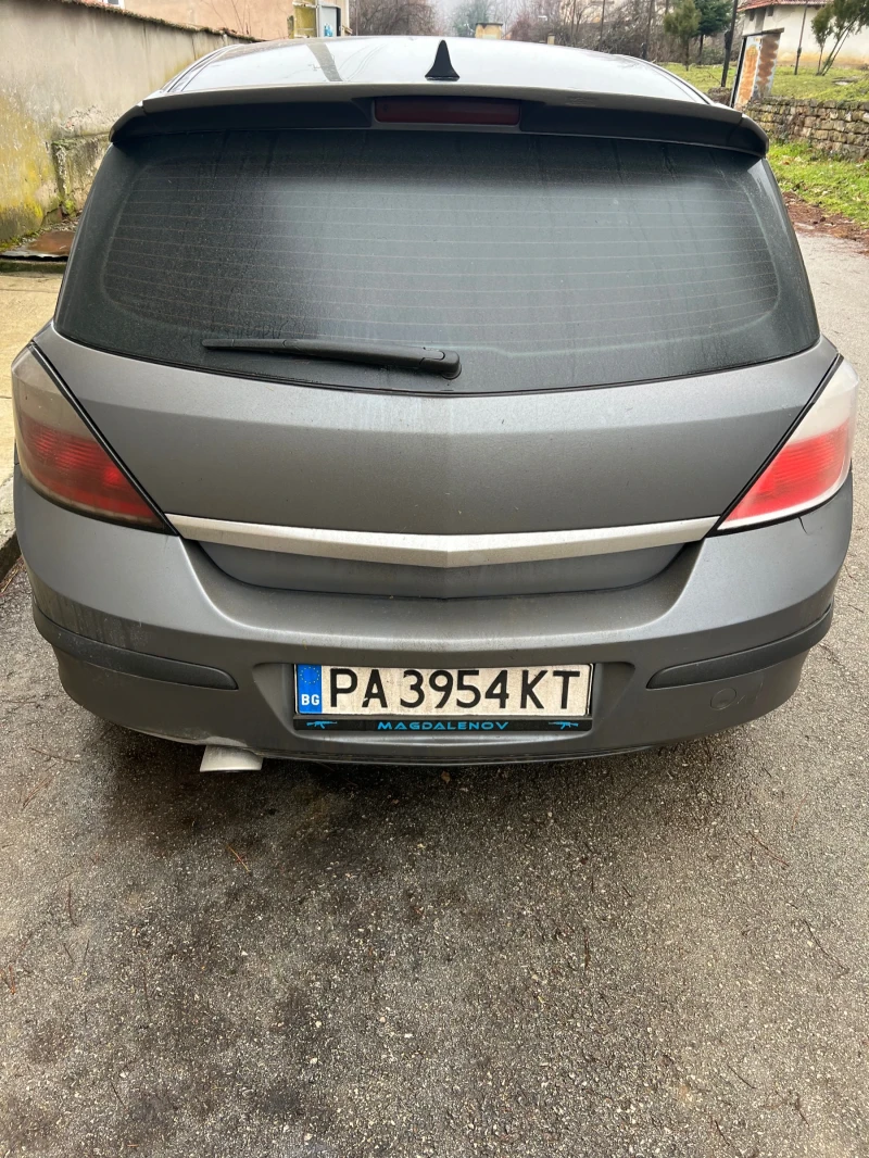 Opel Astra 2.0T, снимка 5 - Автомобили и джипове - 53459011