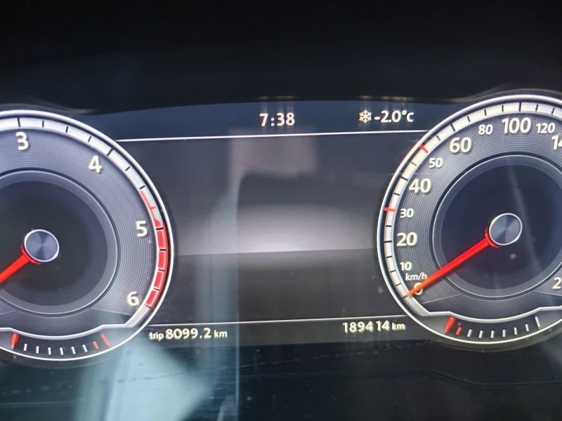 VW Passat B8, снимка 10 - Автомобили и джипове - 53586005