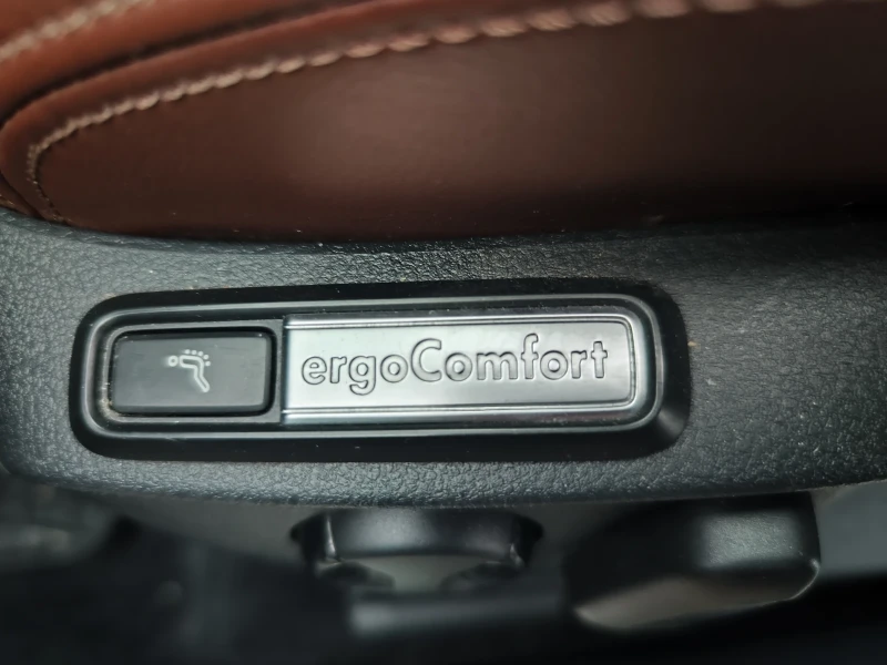 VW Passat B8, снимка 5 - Автомобили и джипове - 53586005