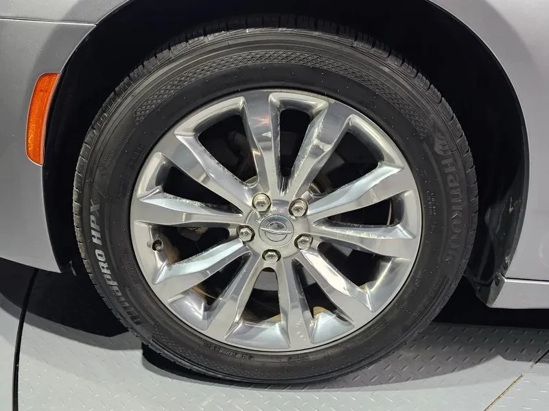 Chrysler 300c 3.6, снимка 5 - Автомобили и джипове - 54326103