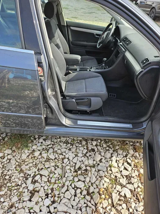Audi A4, снимка 3 - Автомобили и джипове - 55563477