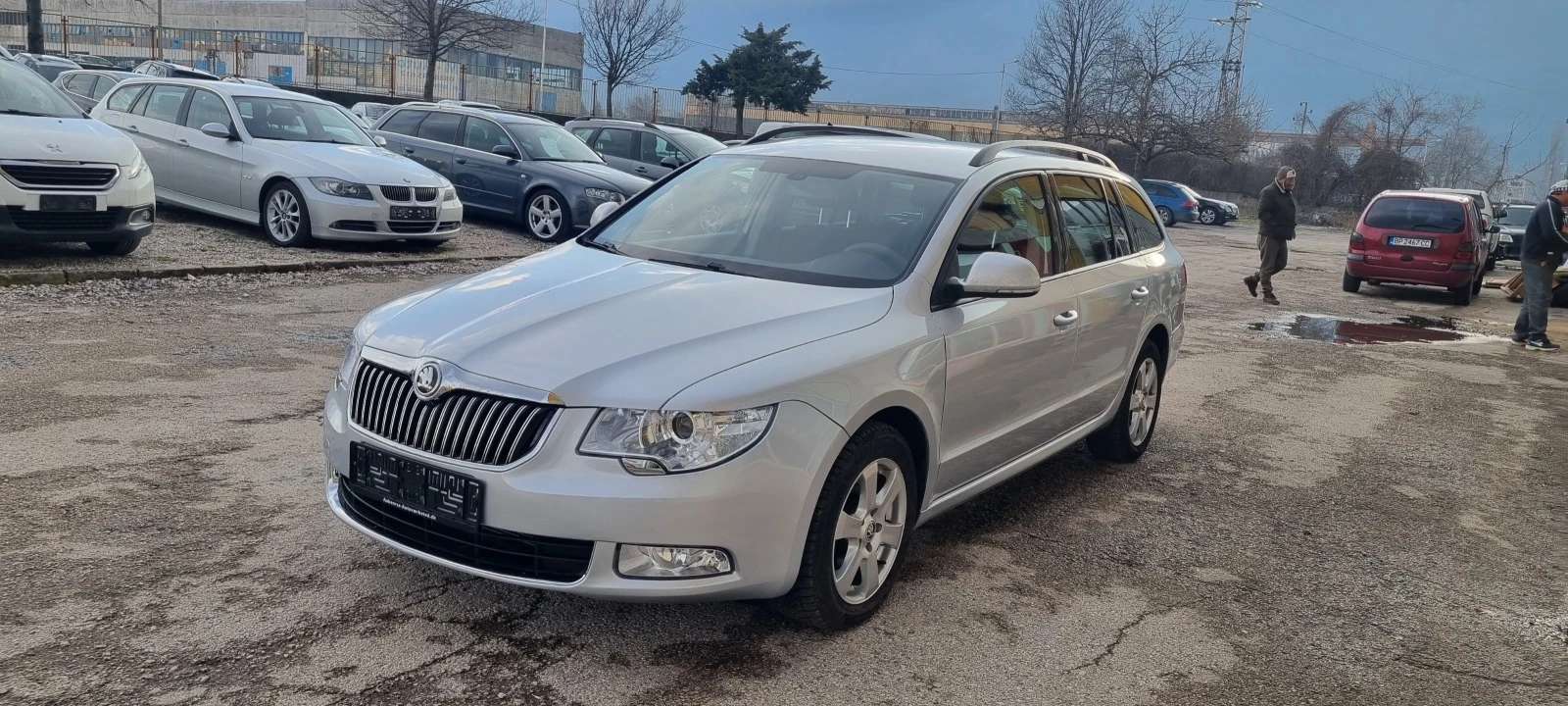 Skoda Superb 2.0 TDI 140к.с. TOP - изображение 3