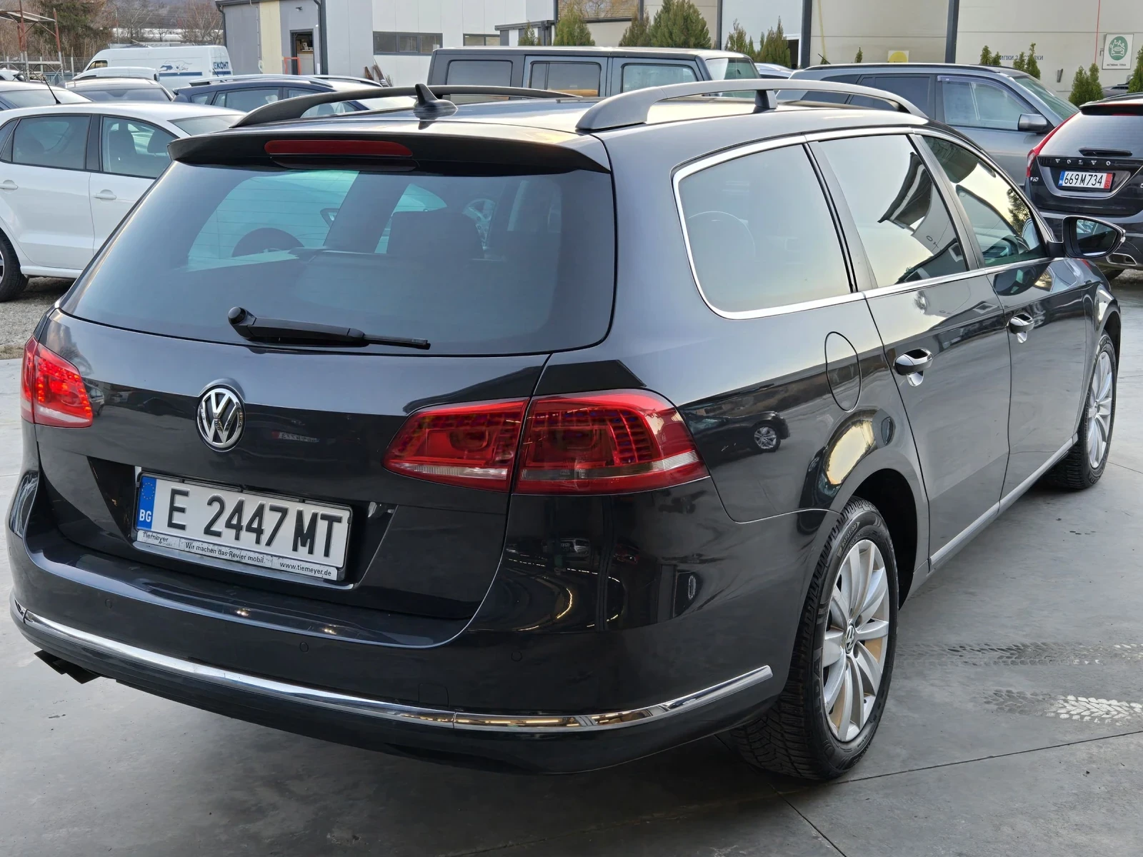 VW Passat 2.0 TDI / DSG / Bi-xenon / Navi / Camera - изображение 4