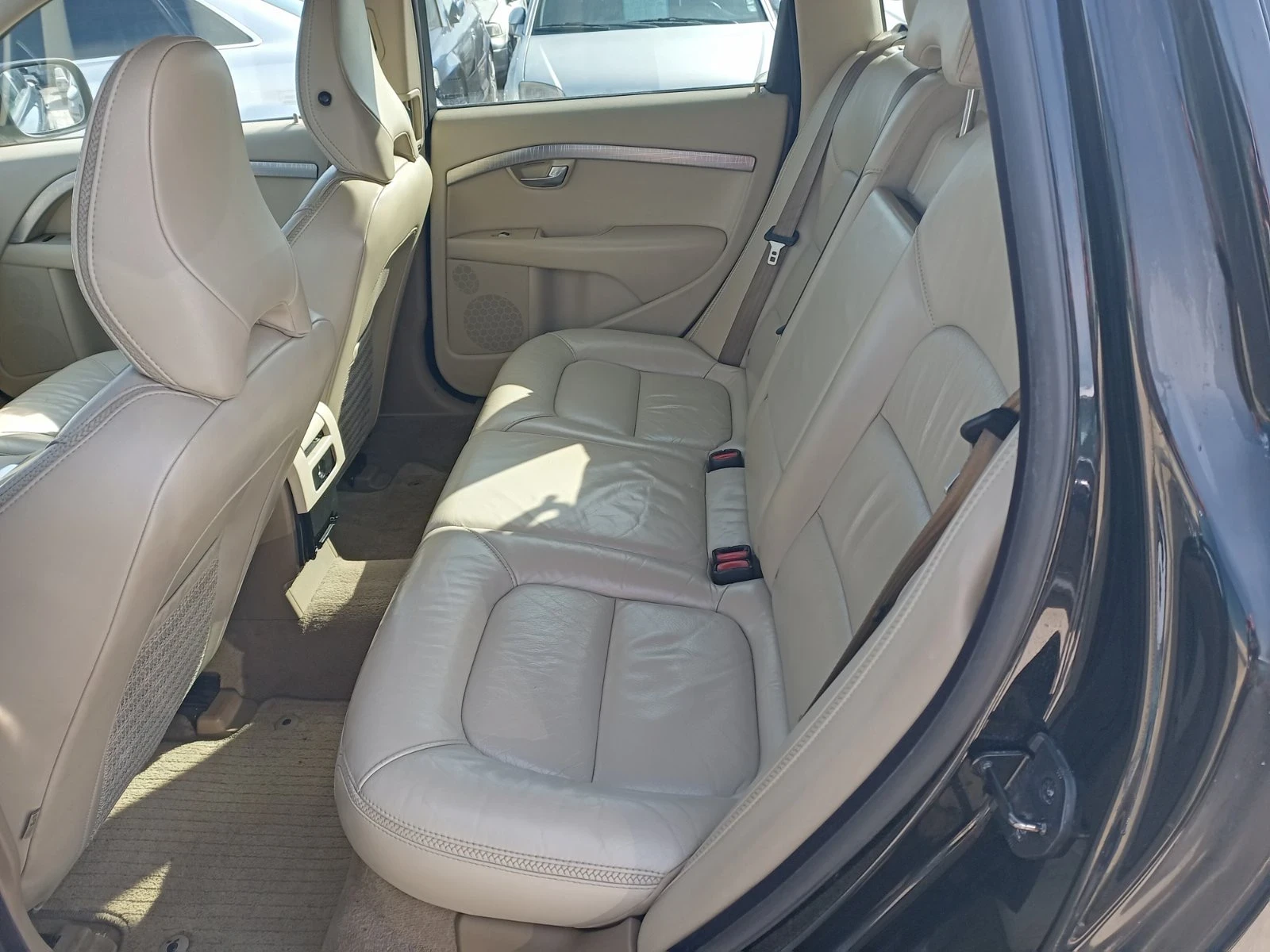 Volvo Xc70 2.4D AWD АВТОМАТИК БАРТЕР ЛИЗИНГ - изображение 9