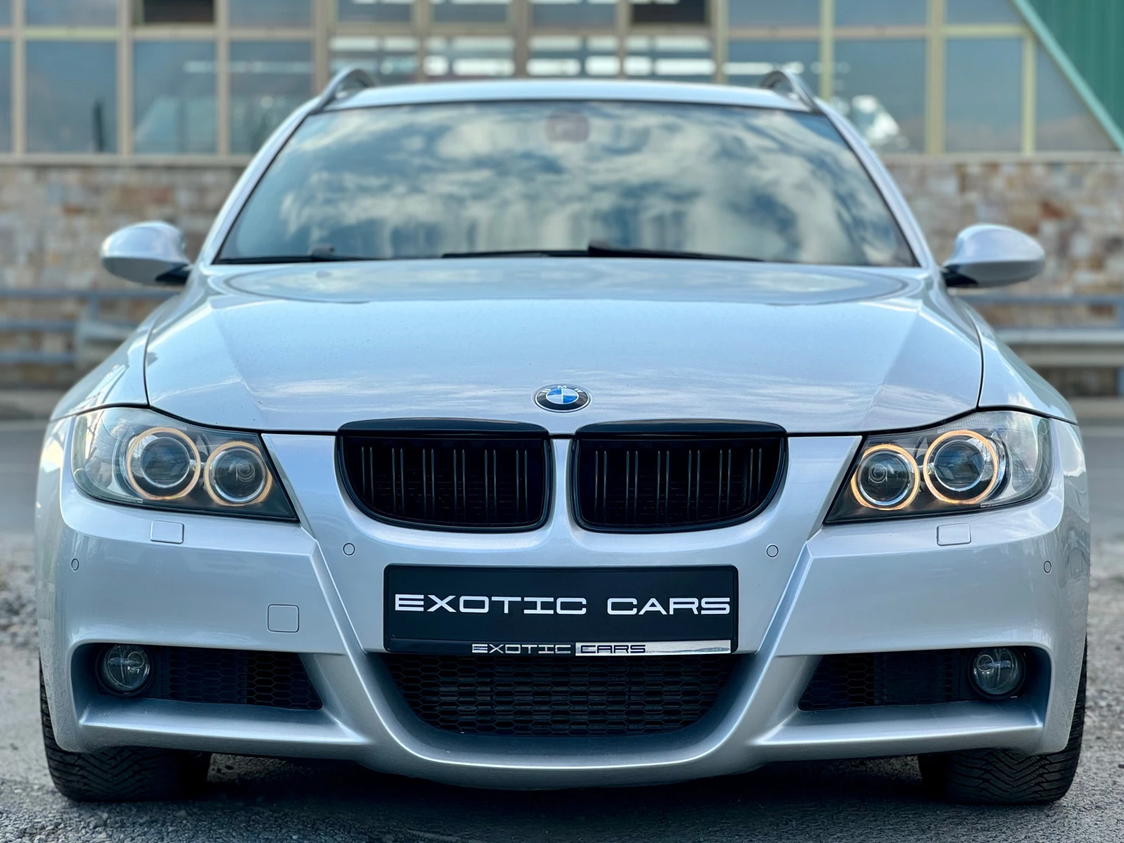 BMW 335 d ! M Pack ! SWISS ! - изображение 2